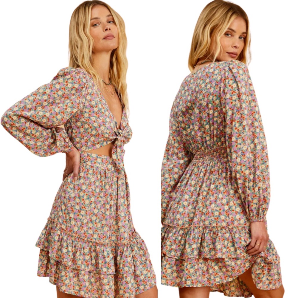 NWT BILLABONG x Salty Blonde Smocked Floral Minidress Ruffled Tiered Skirt 70s